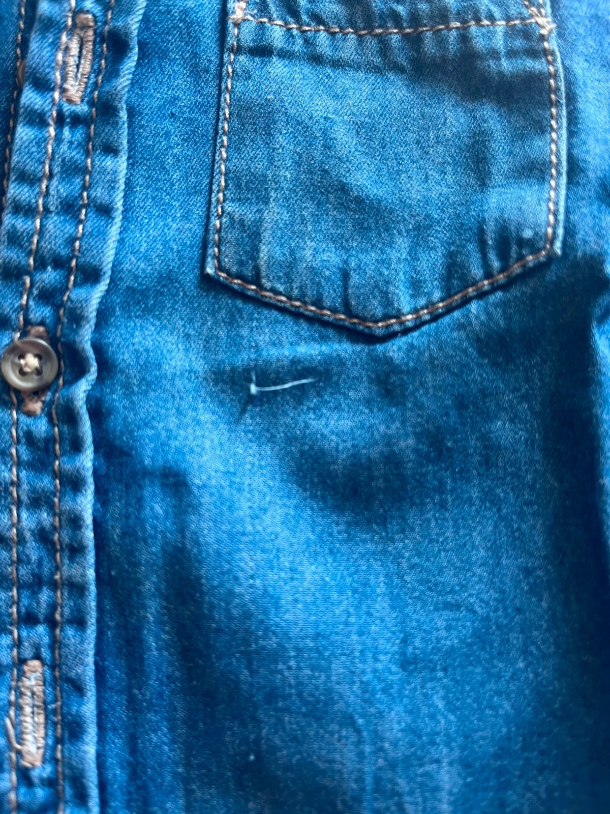 Camisa jeans bebê Kiabi – Tamanho 24 meses – Bom estado – photo 2